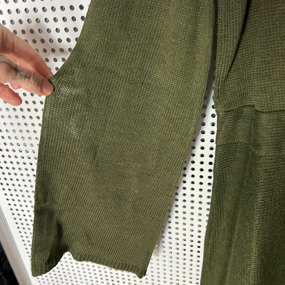 Cupshe Green Dolman Sleeve V-Neck Sweater Dress #59 - Picture 2 of 7